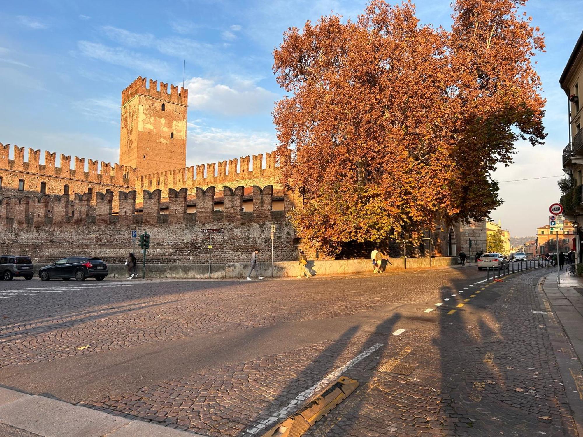 Castelvecchio Apartment Верона Экстерьер фото